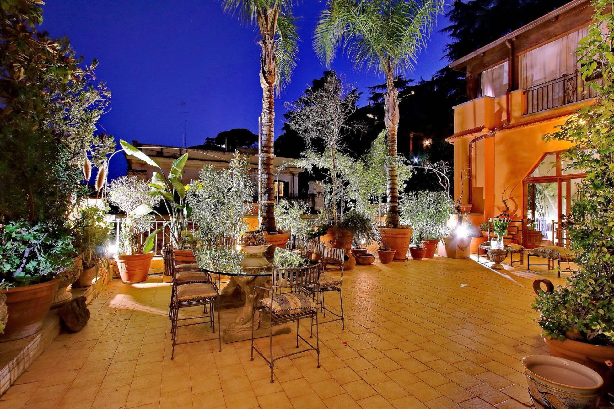 Luxury Trastevere Terrace * Rom