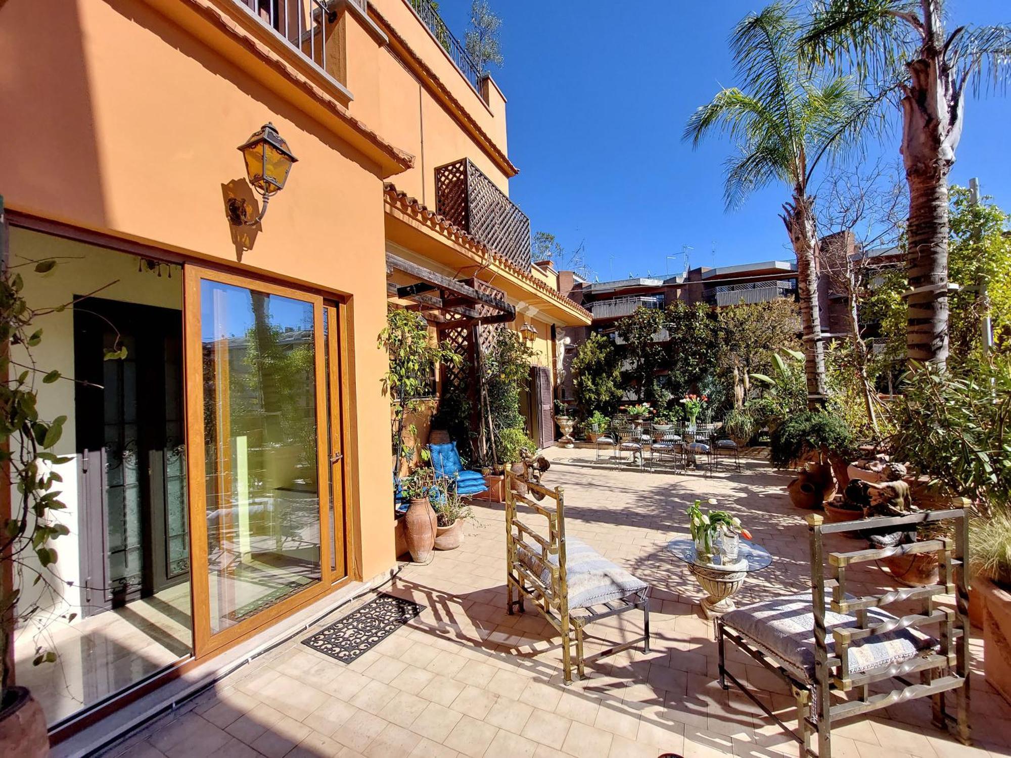 Apartment Luxury Trastevere Terrace Rom